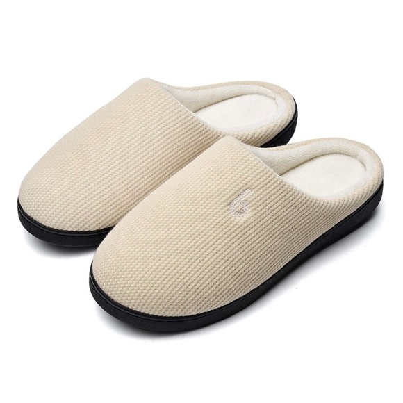 New Women’s Memory Foam House Slippers Beige​ - Picture 1 of 7